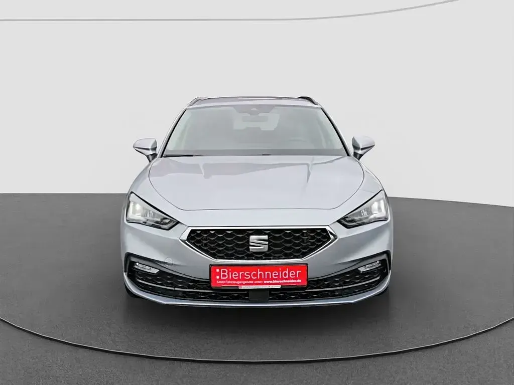Gebraucht Seat Leon Style 150 PS (110 kW) 2022 Urban silber (metallic) Kombi