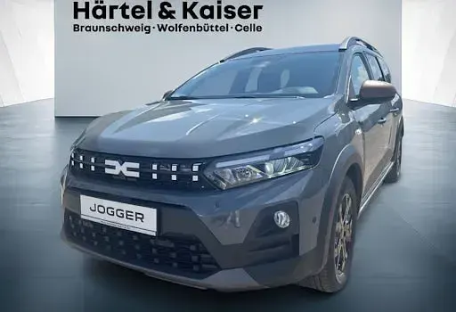Neu Dacia Jogger Extreme 158 PS (116 kW) 2026 Grün Van / Kleinbus
