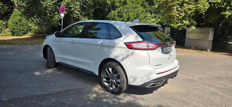Gebraucht Ford Edge ST-Line 179 PS (131 kW) 2018 Weiß SUV