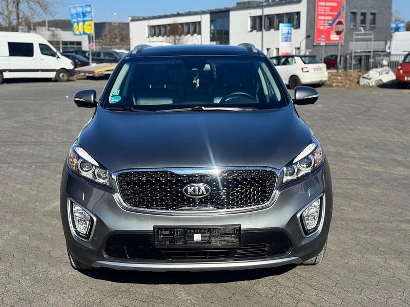 Gebraucht Kia Sorento 200 PS (147 kW) 2016 Grau SUV