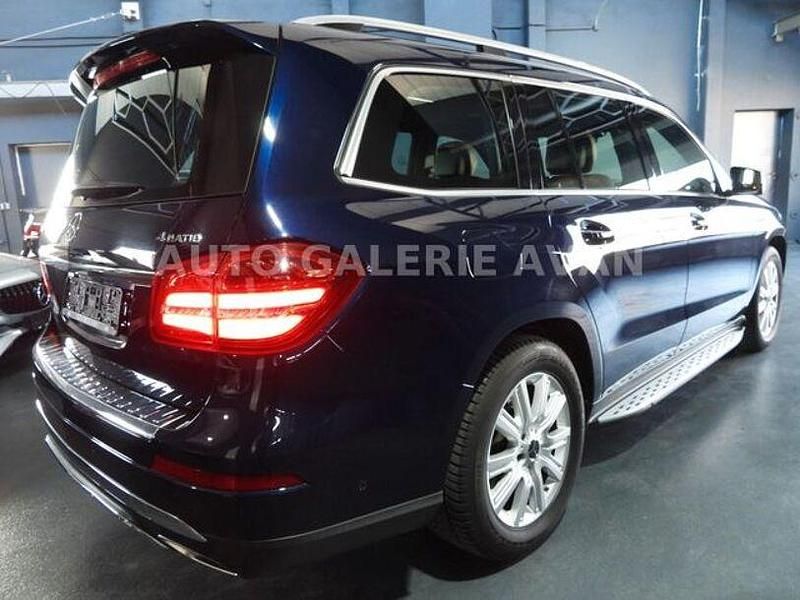 Gebraucht Mercedes GLS500 456 PS (335 kW) 2016 Cavansitblau SUV
