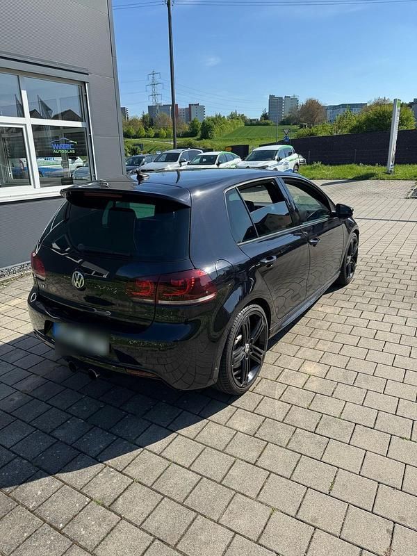 Gebraucht VW Golf VI R 270 PS (198 kW) 2010 Schwarz Kleinwagen