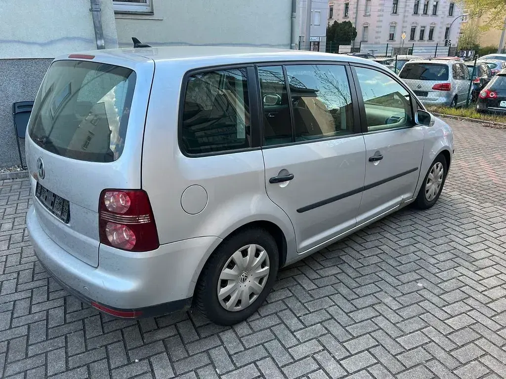 Gebraucht VW Touran 90 PS (66 kW) 2007 Grau Van / Kleinbus