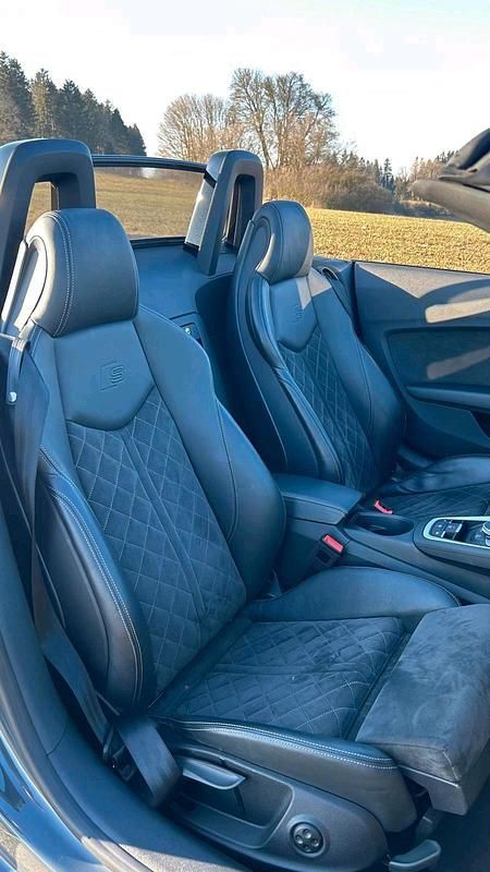 Gebraucht Audi TT 245 PS (180 kW) 2019 Grau Cabrio