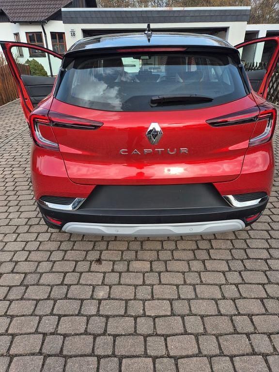 Gebraucht Renault Captur Intens 140 PS (102 kW) 2021 Rot SUV