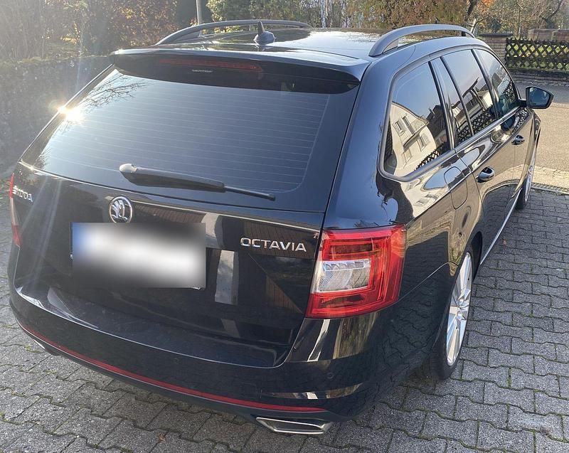 Gebraucht Skoda Octavia RS 184 PS (135 kW) 2014 Schwarz Kleinwagen