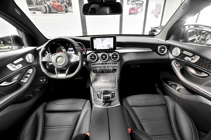 Gebraucht Mercedes GLC63 AMG AMG 510 PS (375 kW) 2018 Blau Coupé