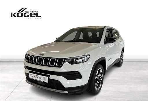 Neu Jeep Compass Altitude 130 PS (95 kW) 2025 Weiß SUV
