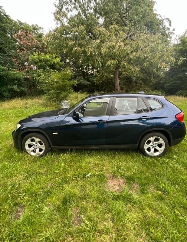 Gebraucht BMW X1 176 PS (129 kW) 2012 Blau SUV