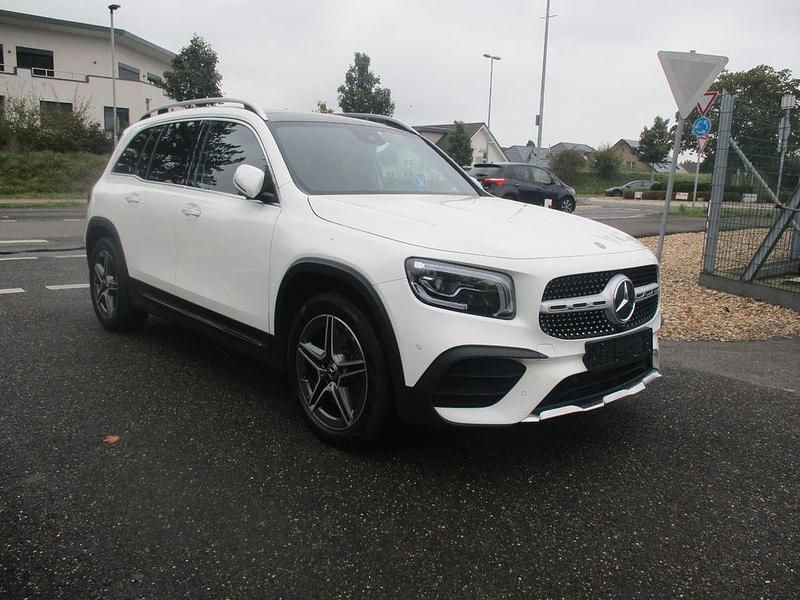 Gebraucht Mercedes GLB220 AMG 190 PS (139 kW) 2022 Weiß SUV