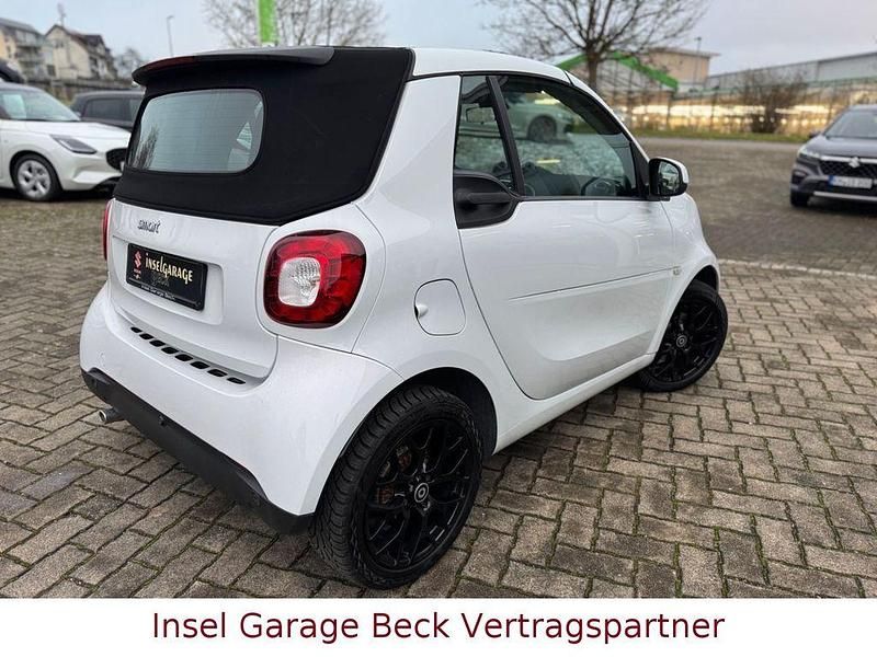 Gebraucht Smart ForTwo Cabrio 90 PS (66 kW) 2019 Weiß Cabrio