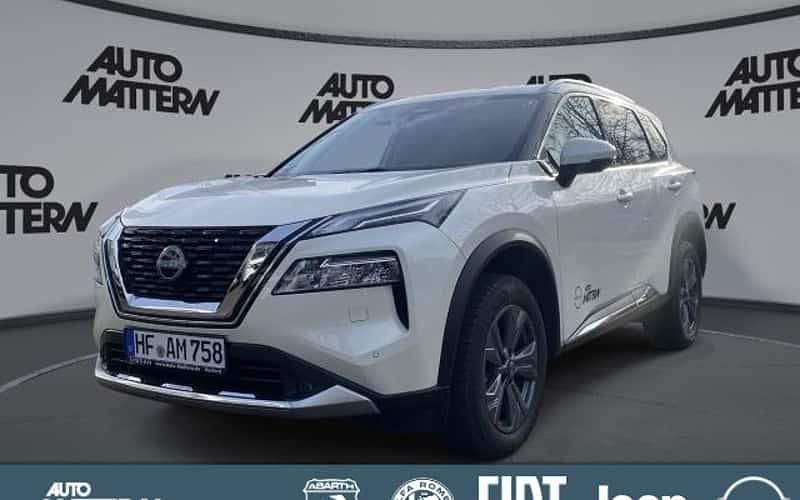 Weiß Gebraucht 2024 Nissan X-Trail Tekna SUV | 36.990 € (Teuer) - Bild 1/4