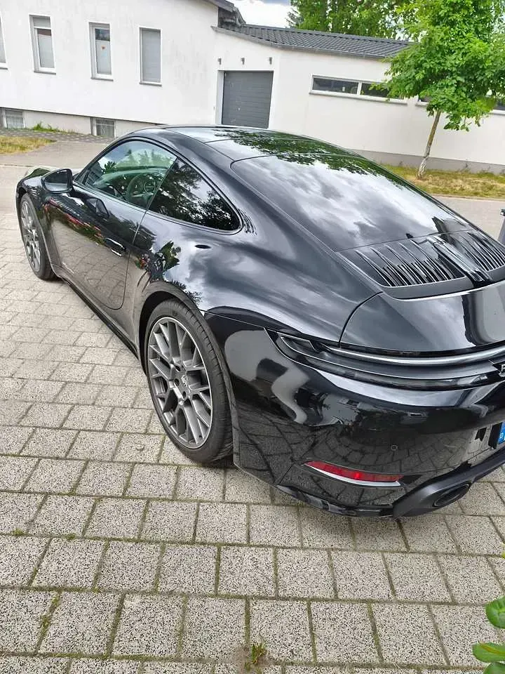 Gebraucht Porsche 911 Carrera 394 PS (289 kW) 2025 Schwarz Coupé