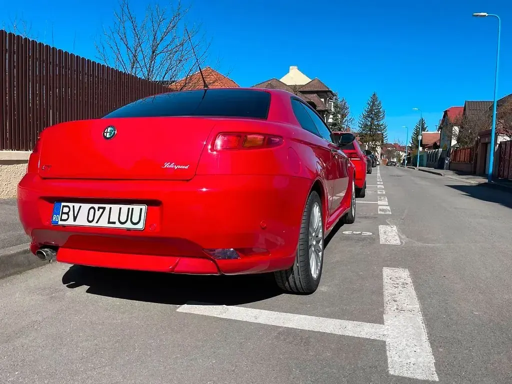 Gebraucht Alfa Romeo GT Distinctive 166 PS (122 kW) 2006 Rot Coupé