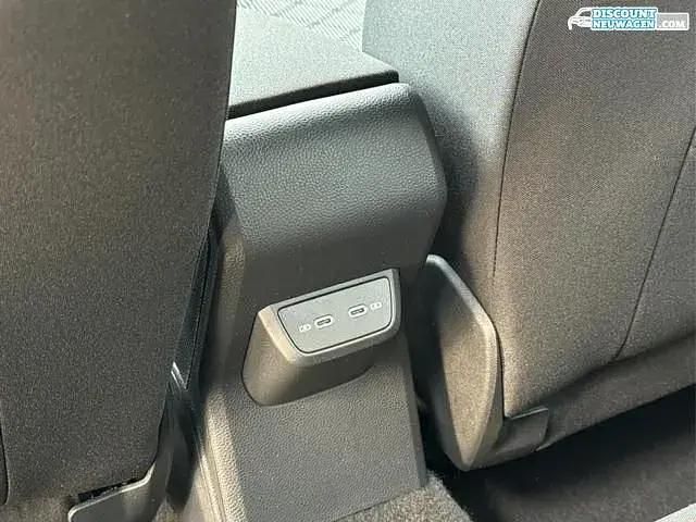 Rauchgrau metallic Gebraucht 2024 VW Taigo R-line SUV | 26.190 € (Guter Preis) - Bild 1/4