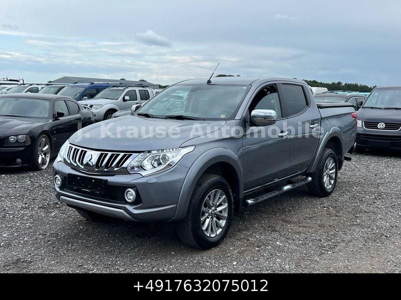 Gebraucht Mitsubishi L200 181 PS (133 kW) 2016 Grau Pickup