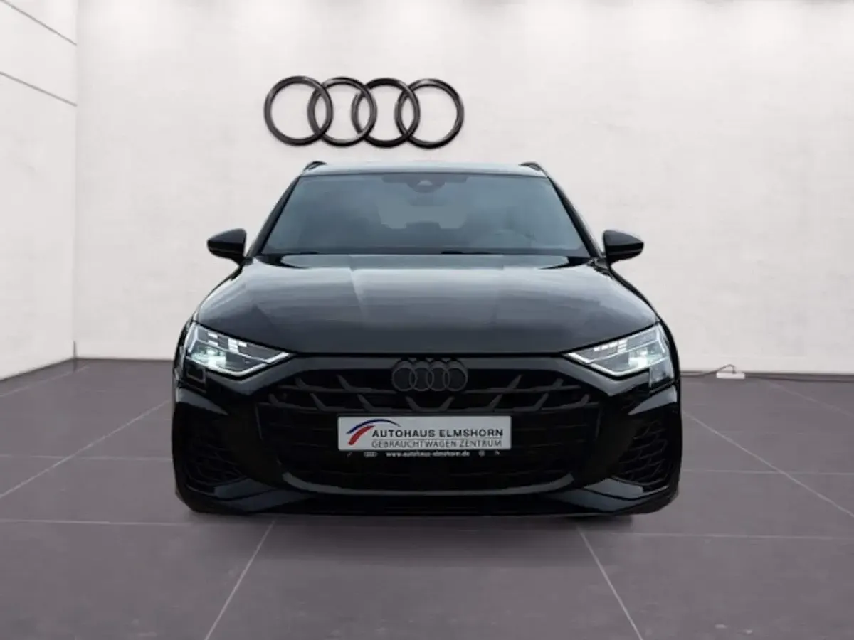 Gebraucht Audi S3 Ambiente 333 PS (244 kW) 2025 Mythosschwarz metallic Limousine
