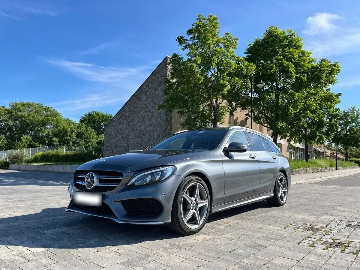 Gebraucht Mercedes C220 AMG line 170 PS (125 kW) 2018 Grau Kombi