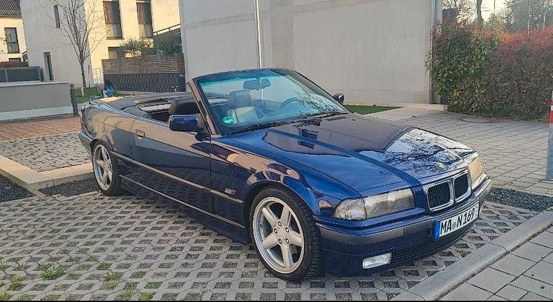 Gebraucht BMW 320 Cabriolet Performance 150 PS (110 kW) 1996 Blau Cabrio