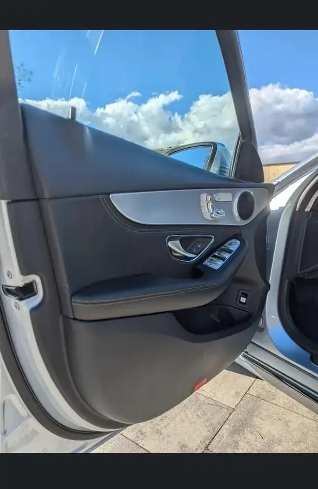 Gebraucht Mercedes C220 Exclusive 170 PS (125 kW) 2015 Limousine