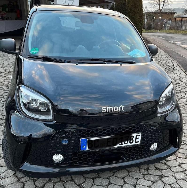 Schwarz Gebraucht 2020 Smart ForFour Electric Drive Kleinwagen | 8.400 € (Guter Preis) - Bild 1/4