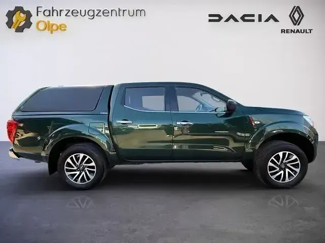 Gebraucht Nissan Navara Acenta 190 PS (139 kW) 2018 Grün Pickup