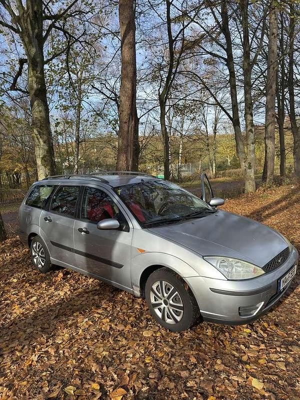 Gebraucht Ford Focus Trend 116 PS (85 kW) 2004 Kombi
