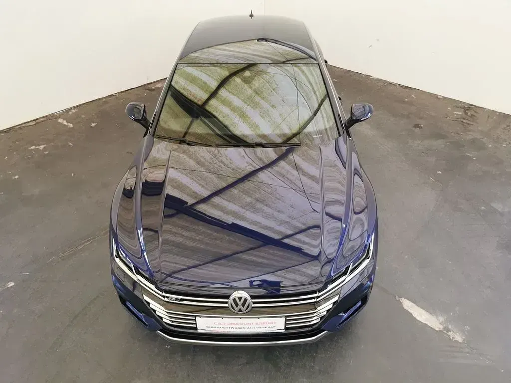 Używany VW Arteon R-line 280 KM (205 kW) 2018 Niebieski Sedan/Limuzyna