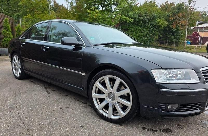 Second-hand Audi A8 355 CP (261 kW) 2004 Negru Berlinǎ
