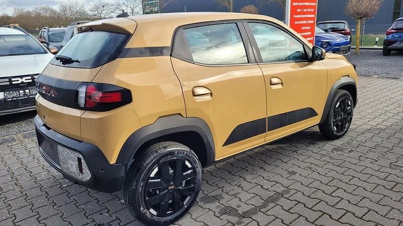 Neu Dacia Spring Extreme 47 kW (65 PS) 2026 Safary beige Kleinwagen