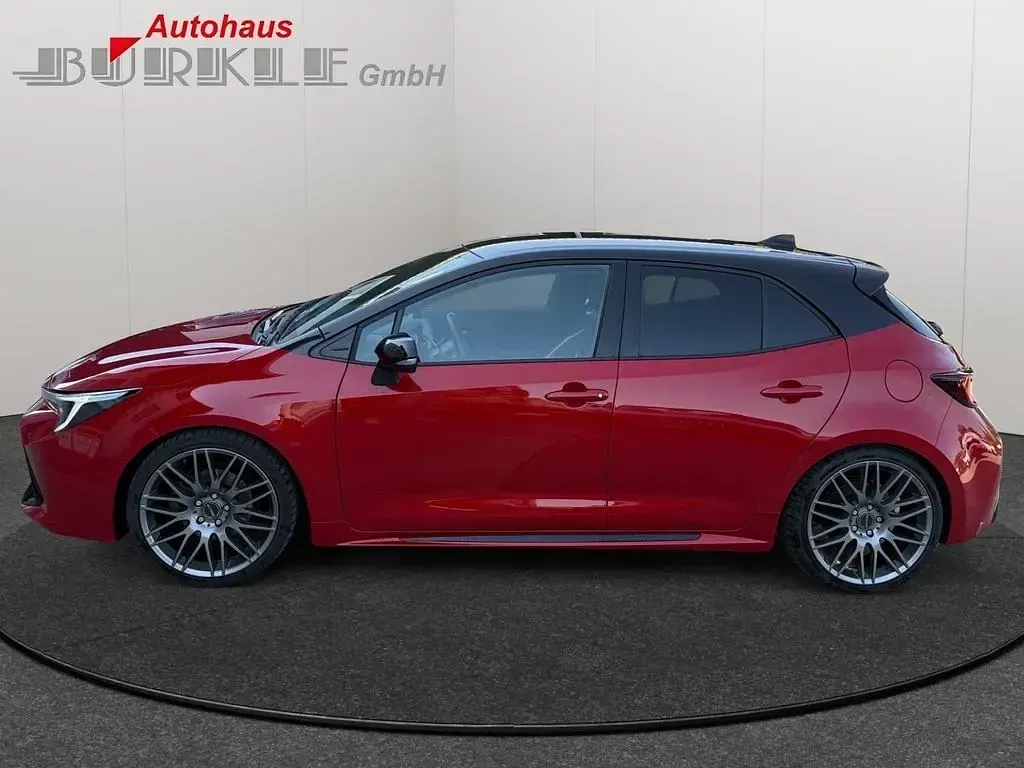 Gebraucht Toyota Corolla Sport 197 PS (144 kW) 2023 Rot Limousine