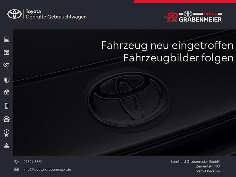Gold Gebraucht 2021 Toyota Yaris Cross Comfort SUV | 20.950 € (Guter Preis) - Bild 1/1