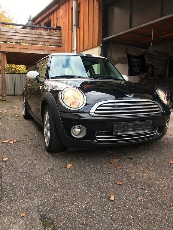 Gebraucht Mini Cooper 122 PS (89 kW) 2010 Schwarz Kleinwagen