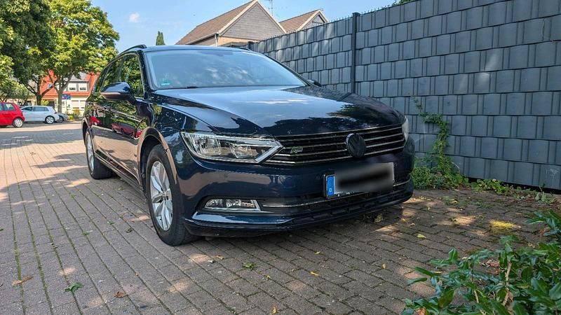 Gebraucht 2015 VW Passat R-line Kombi | 13.499 € (Etwas zu teuer) - Bild 1/4