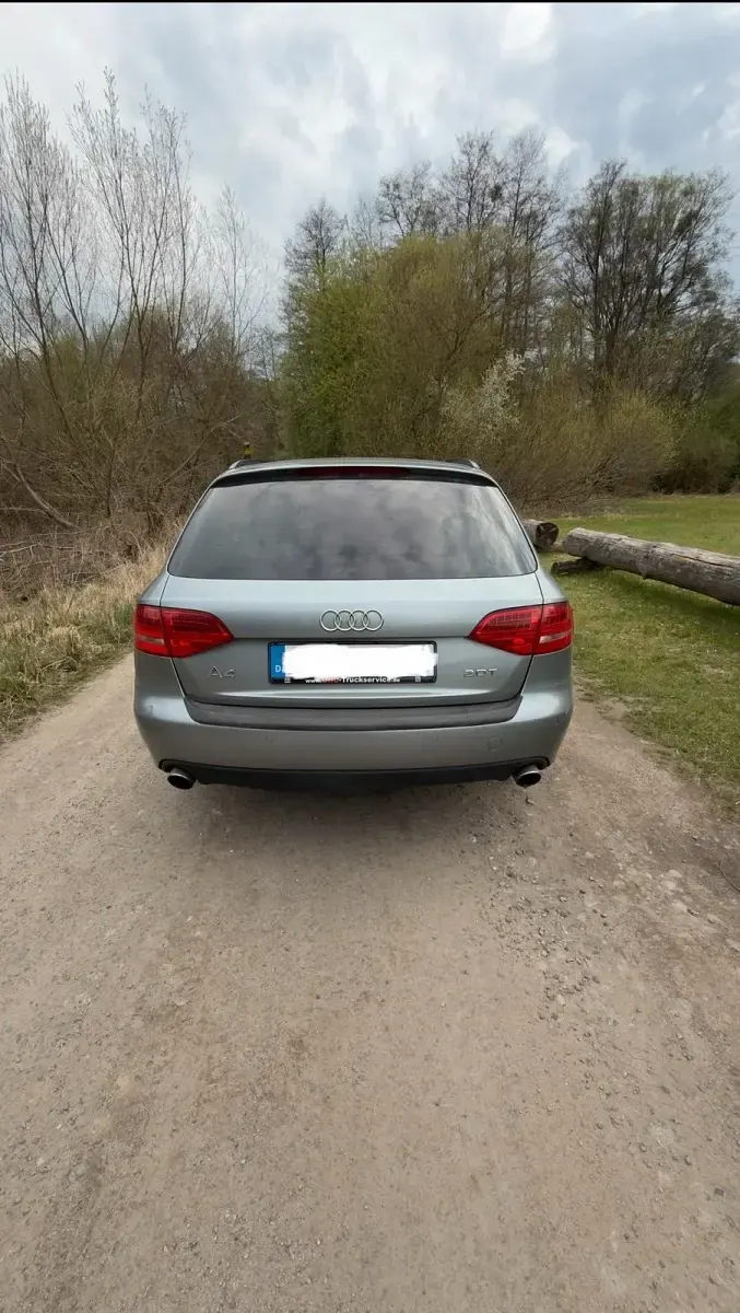 Używany Audi A4 179 KM (131 kW) 2010 Szary Kombi