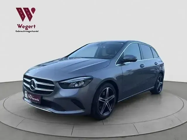 Gebraucht Mercedes B220 190 PS (139 kW) 2019 Grau Kleinwagen