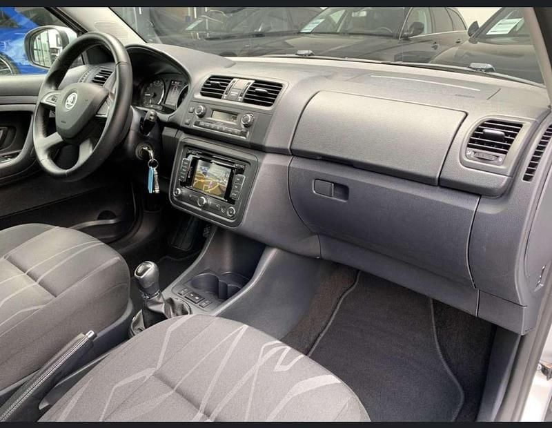 Gebraucht Skoda Fabia 75 PS (55 kW) 2013 Limousine