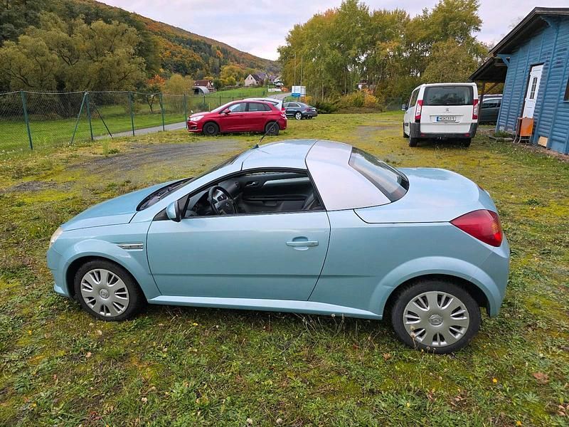 Gebraucht Opel Tigra 90 PS (66 kW) 2005 Blau Cabrio