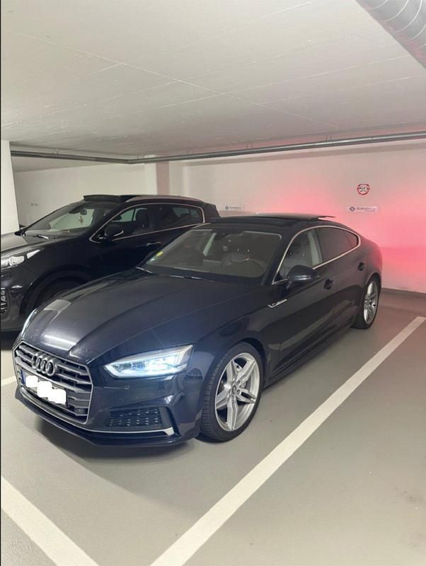 Blau Gebraucht 2017 Audi A5 S-Line Coupé | 22.999 € (Fairer Preis) - Bild 1/4