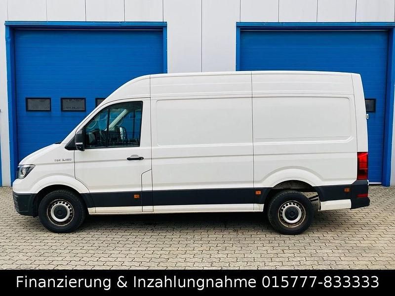 Weiß Gebraucht 2018 VW Crafter Van | 17.500 € (Guter Preis) - Bild 1/4
