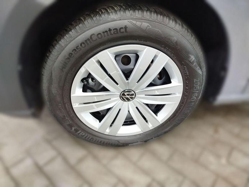 Gebraucht VW Caddy Basis 116 PS (85 kW) 2024 Grau Van / Kleinbus