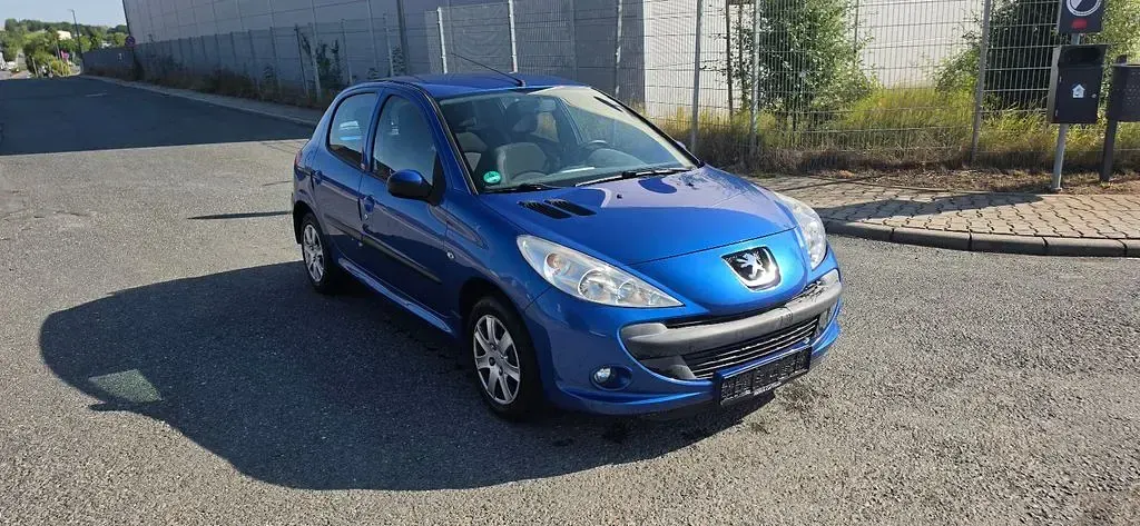 Gebraucht Peugeot 206+ 60 PS (44 kW) 2009 Blau Kleinwagen