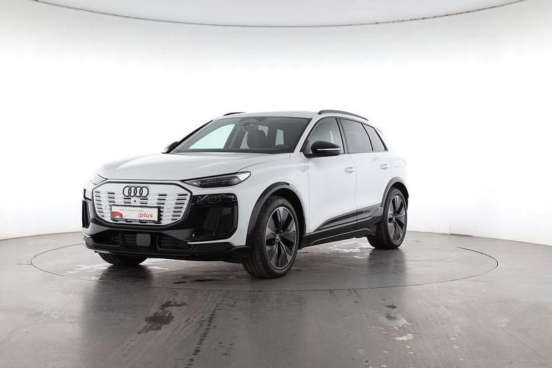 Gebraucht Audi Q6 e-tron Ambiente 185 kW (252 PS) 2025 Gletscherweiß metallic SUV