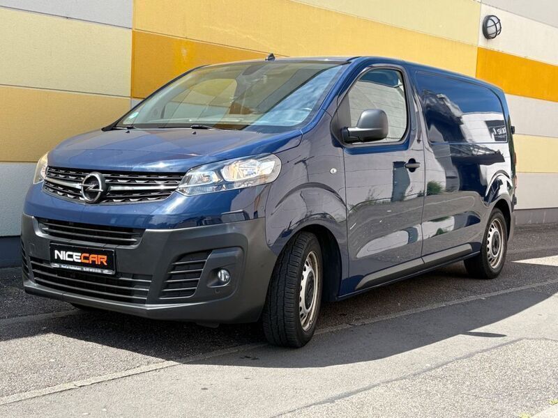 Blau Gebraucht 2020 Opel Vivaro Van | 15.990 € (Superpreis) - Bild 1/4