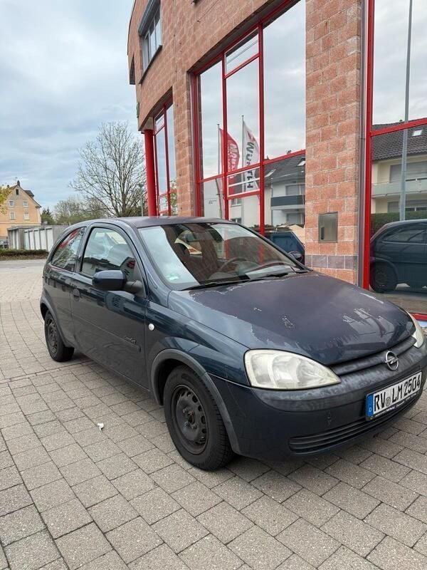 Blau Gebraucht 2001 Opel Corsa Kleinwagen | 250 € (Superpreis) - Bild 1/4