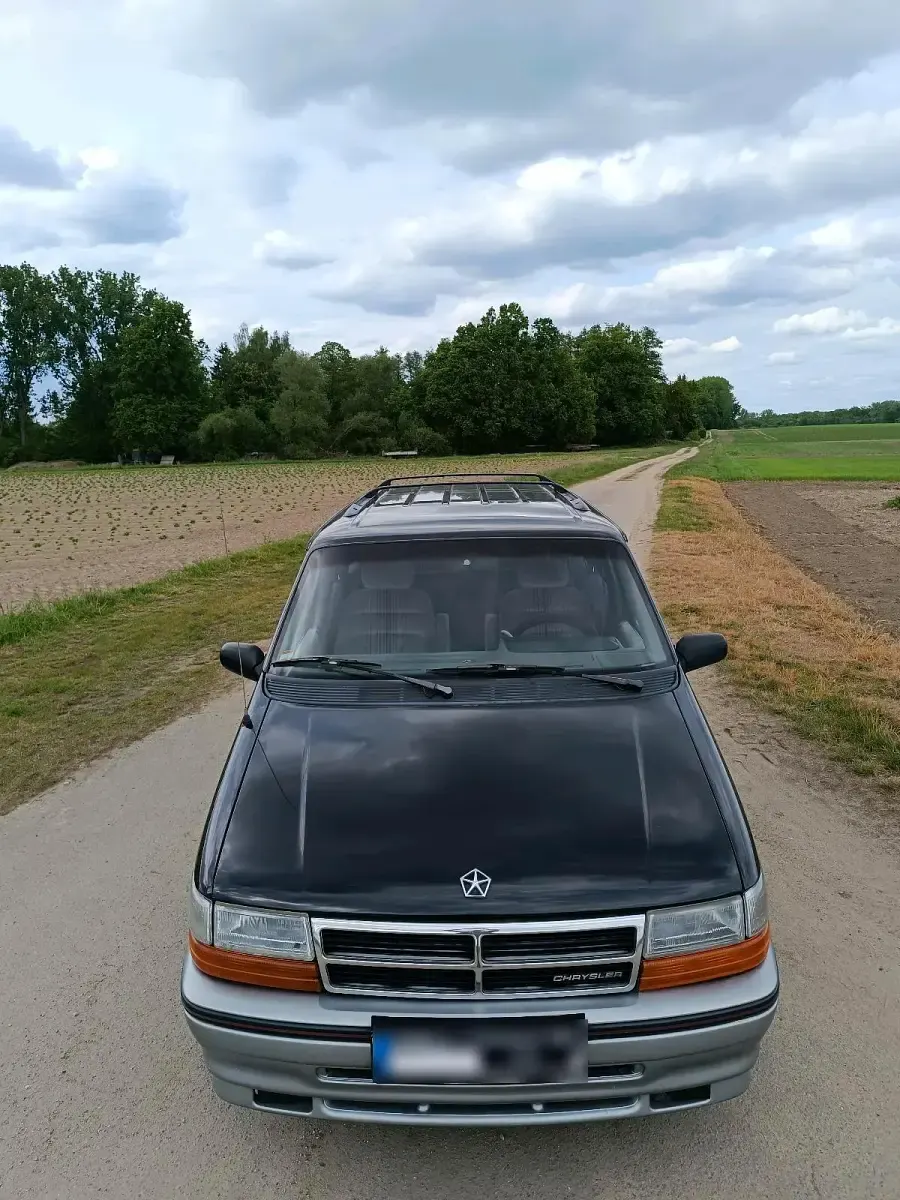 Gebraucht Chrysler Voyager 1994 Schwarz Van / Kleinbus