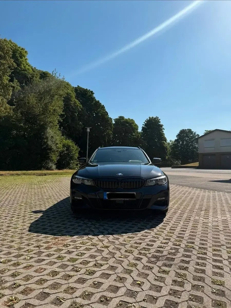 Gebraucht BMW 320 M Sport 190 PS (139 kW) 2021 Schwarz Kombi