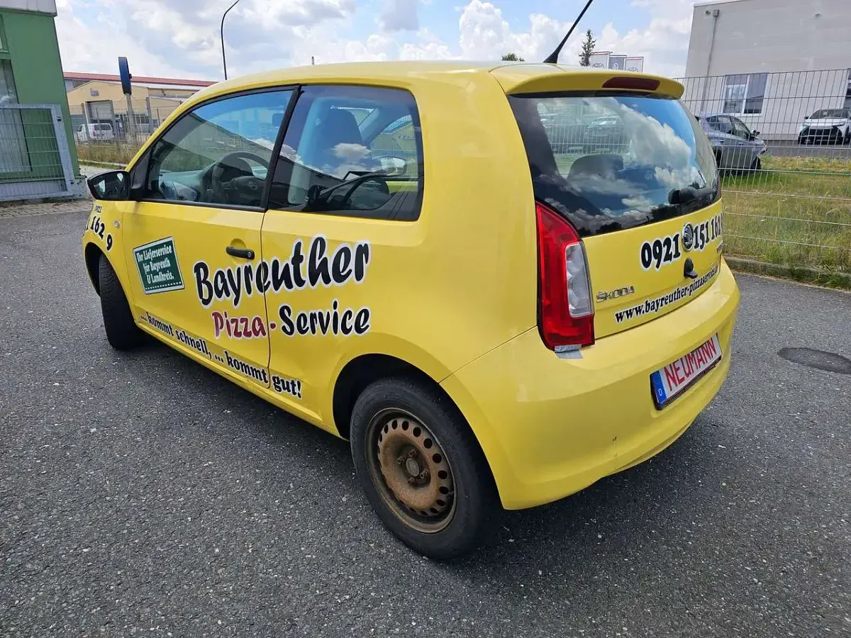 Gebraucht Skoda Citigo Active 60 PS (44 kW) 2013 Sunflower Kleinwagen