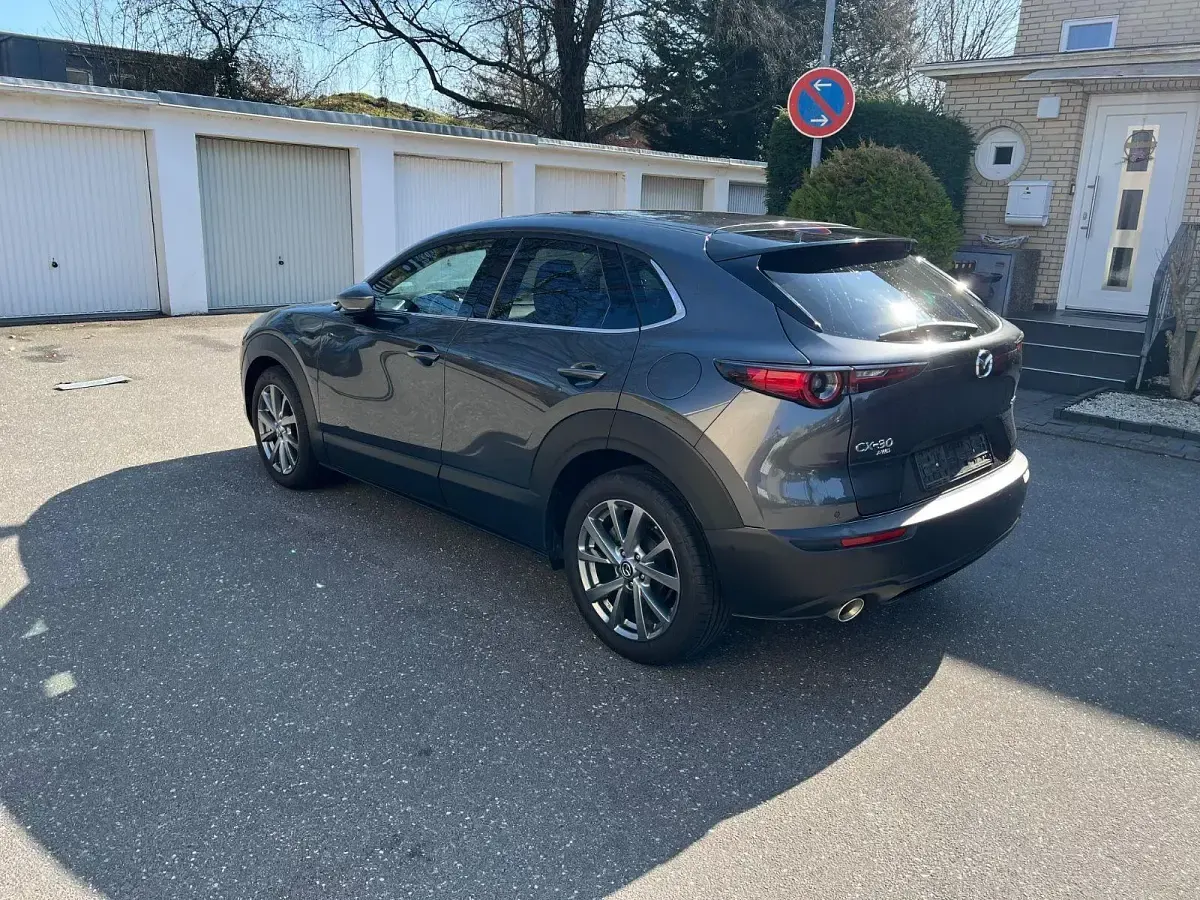 Käytetty Mazda CX-30 Selection 179 HP (131 kW) 2019 Harmaa Katumaasturi