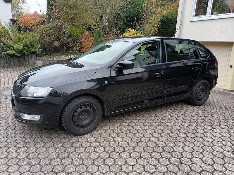 Schwarz Gebraucht 2013 Skoda Rapid Ambition Kombi | 7.500 € (Fairer Preis) - Bild 1/4